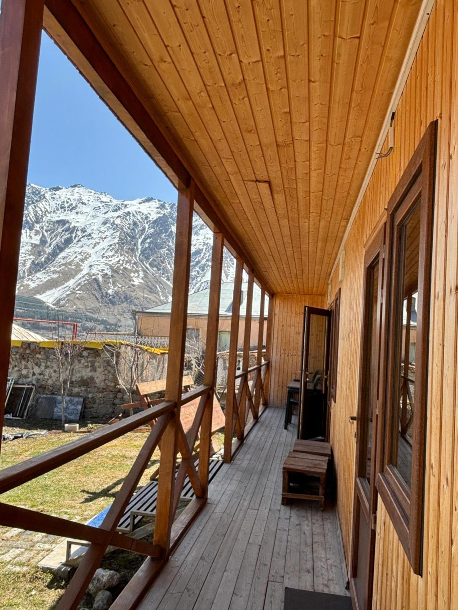Family Hostel Nika 卡兹贝吉 外观 照片